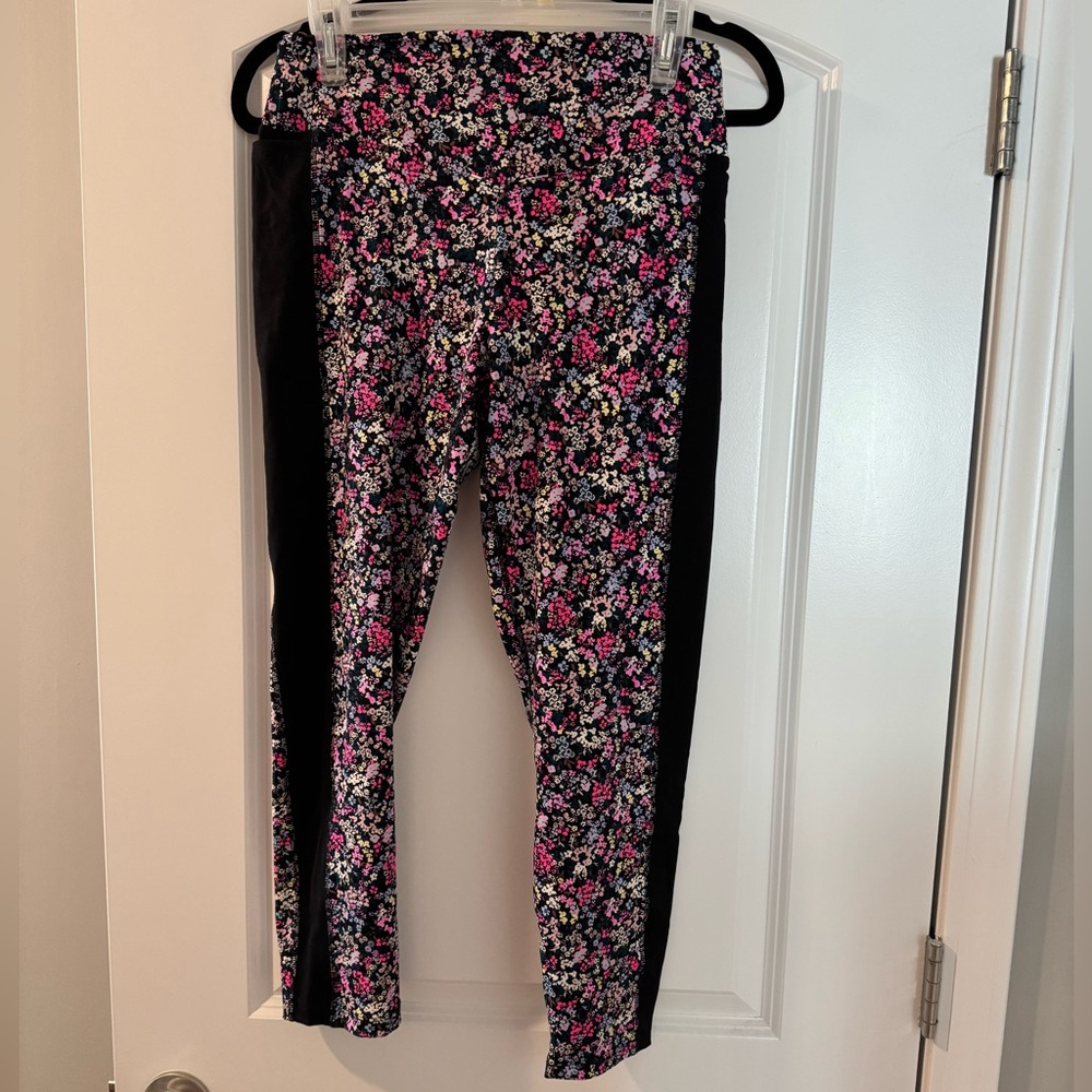 Victoria’s Secret PINK Floral Leggings